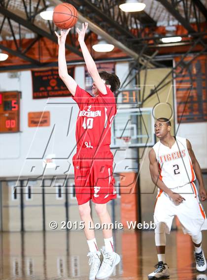 Thumbnail 3 in Tappan Zee @ Spring Valley photogallery.