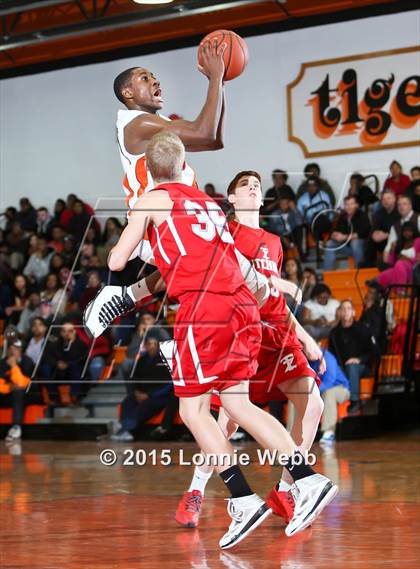 Thumbnail 2 in Tappan Zee @ Spring Valley photogallery.