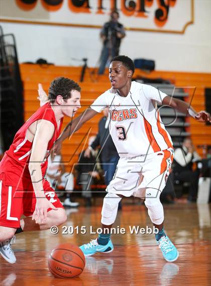 Thumbnail 3 in Tappan Zee @ Spring Valley photogallery.