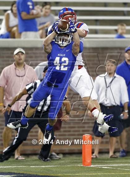 Thumbnail 3 in Cleveland vs. McCallie photogallery.
