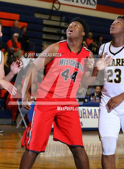 Thumbnail 2 in Clark vs. Westchester (Tarkanian Classic) photogallery.