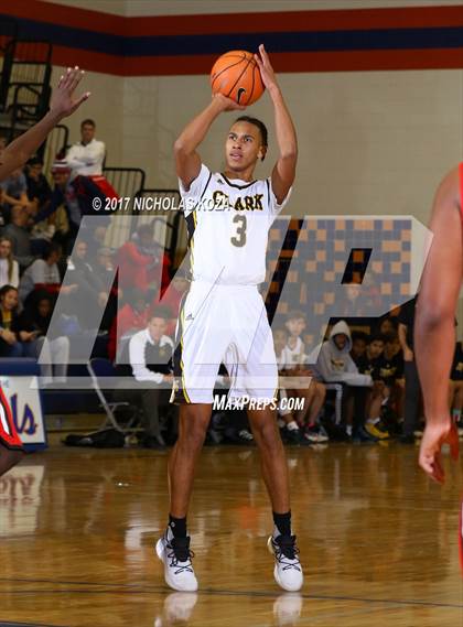 Thumbnail 3 in Clark vs. Westchester (Tarkanian Classic) photogallery.