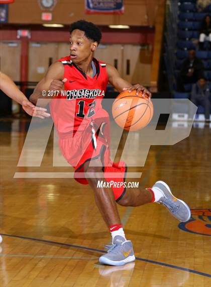 Thumbnail 3 in Clark vs. Westchester (Tarkanian Classic) photogallery.