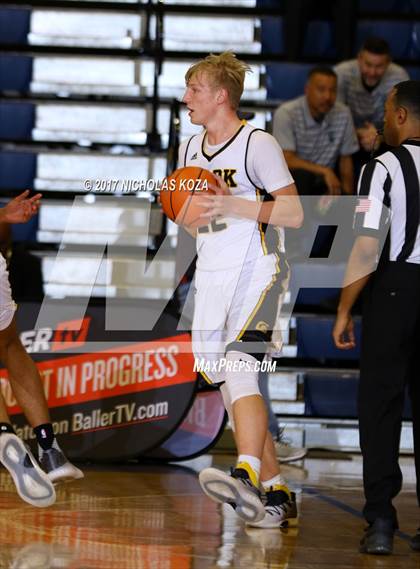Thumbnail 1 in Clark vs. Westchester (Tarkanian Classic) photogallery.