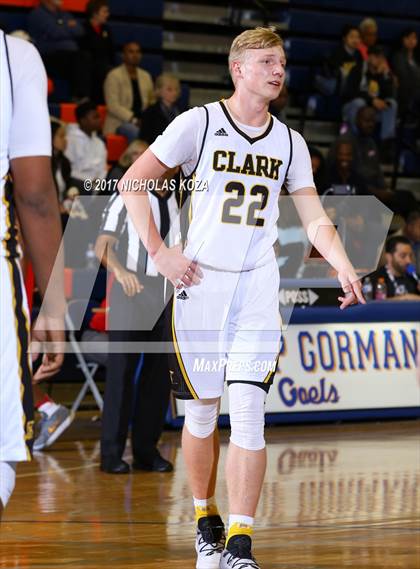Thumbnail 2 in Clark vs. Westchester (Tarkanian Classic) photogallery.