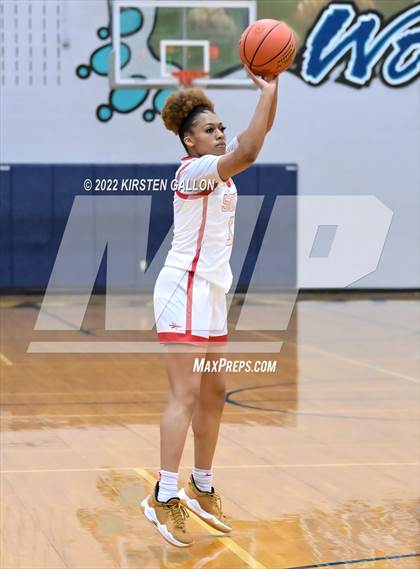 Thumbnail 2 in South Grand Prairie vs. Coppell (UIL 6A Regional Quarterfinal Playoff) photogallery.