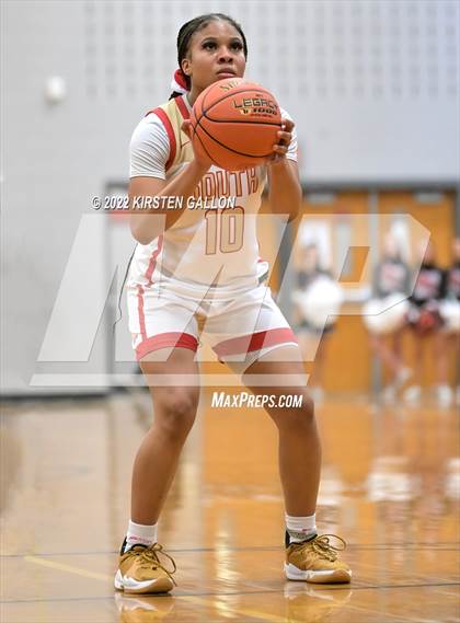 Thumbnail 1 in South Grand Prairie vs. Coppell (UIL 6A Regional Quarterfinal Playoff) photogallery.