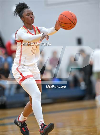 Thumbnail 2 in South Grand Prairie vs. Coppell (UIL 6A Regional Quarterfinal Playoff) photogallery.