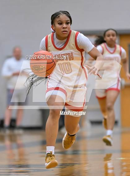 Thumbnail 3 in South Grand Prairie vs. Coppell (UIL 6A Regional Quarterfinal Playoff) photogallery.