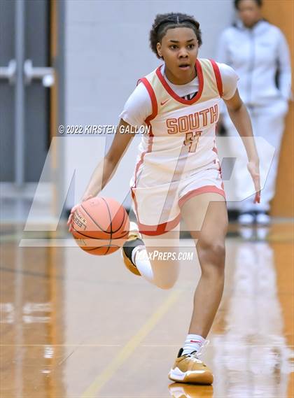 Thumbnail 2 in South Grand Prairie vs. Coppell (UIL 6A Regional Quarterfinal Playoff) photogallery.