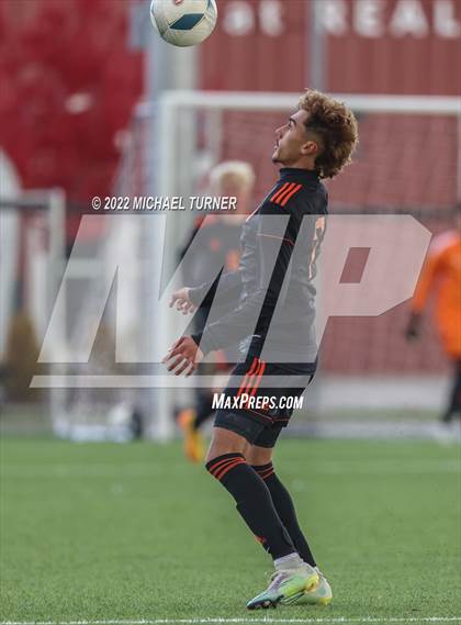 Thumbnail 3 in Idaho Falls vs Blackfoot (IHSAA 4A State Playoff) photogallery.