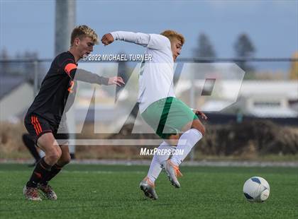 Thumbnail 2 in Idaho Falls vs Blackfoot (IHSAA 4A State Playoff) photogallery.