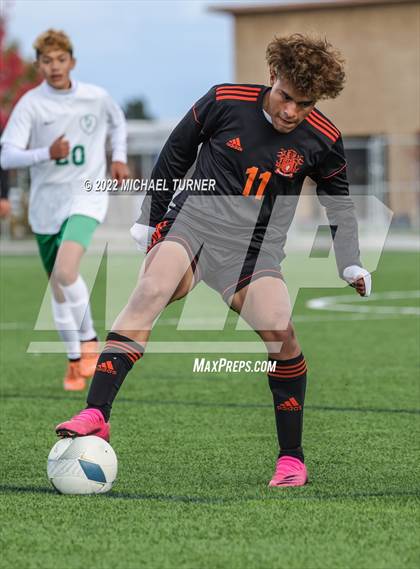 Thumbnail 1 in Idaho Falls vs Blackfoot (IHSAA 4A State Playoff) photogallery.