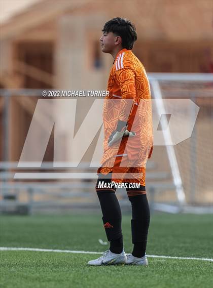 Thumbnail 2 in Idaho Falls vs Blackfoot (IHSAA 4A State Playoff) photogallery.