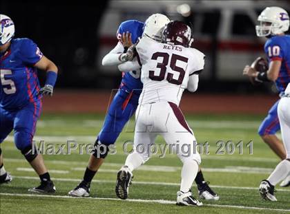 Thumbnail 2 in Austin @ Leander (5A Region 2 Bi-District Playoffs) photogallery.