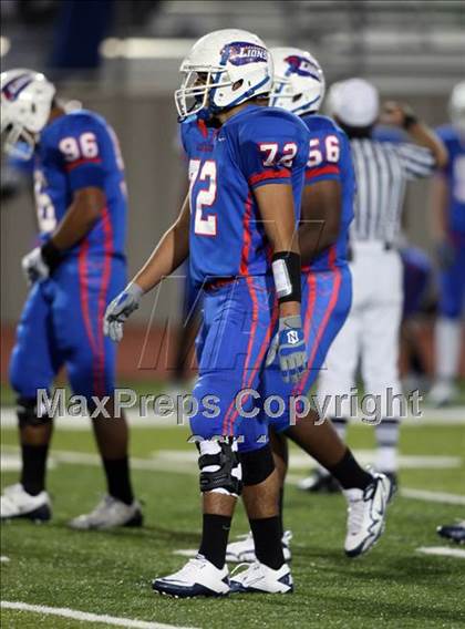 Thumbnail 3 in Austin @ Leander (5A Region 2 Bi-District Playoffs) photogallery.