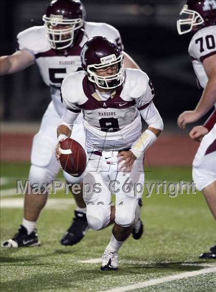 Thumbnail 2 in Austin @ Leander (5A Region 2 Bi-District Playoffs) photogallery.