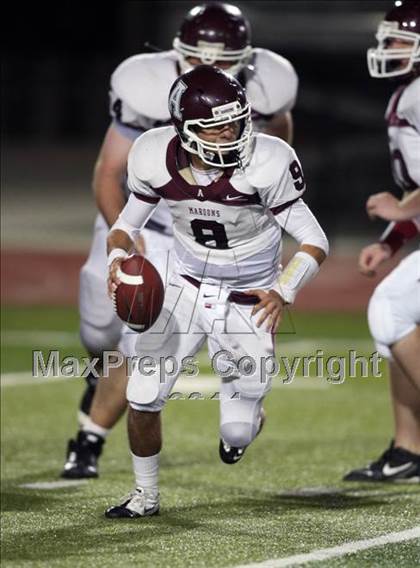 Thumbnail 1 in Austin @ Leander (5A Region 2 Bi-District Playoffs) photogallery.