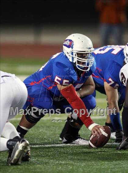 Thumbnail 3 in Austin @ Leander (5A Region 2 Bi-District Playoffs) photogallery.
