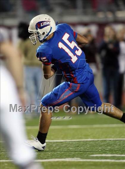 Thumbnail 2 in Austin @ Leander (5A Region 2 Bi-District Playoffs) photogallery.
