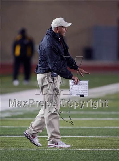 Thumbnail 2 in Austin @ Leander (5A Region 2 Bi-District Playoffs) photogallery.