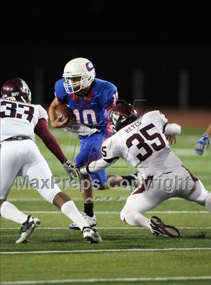 Thumbnail 3 in Austin @ Leander (5A Region 2 Bi-District Playoffs) photogallery.