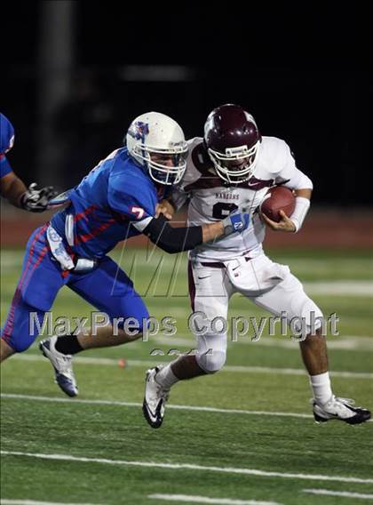 Thumbnail 3 in Austin @ Leander (5A Region 2 Bi-District Playoffs) photogallery.