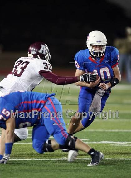Thumbnail 2 in Austin @ Leander (5A Region 2 Bi-District Playoffs) photogallery.