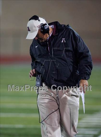 Thumbnail 3 in Austin @ Leander (5A Region 2 Bi-District Playoffs) photogallery.