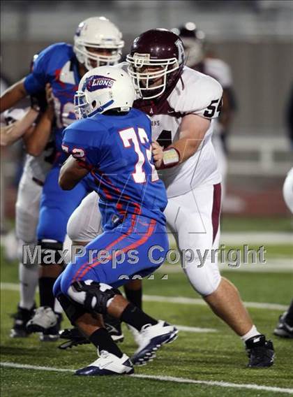Thumbnail 3 in Austin @ Leander (5A Region 2 Bi-District Playoffs) photogallery.