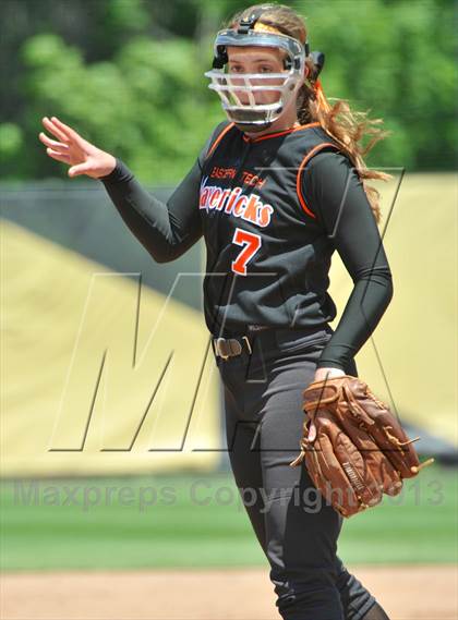 Thumbnail 3 in Northern vs. Eastern Tech (MPSSAA Division 3 Final) photogallery.