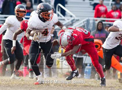 Thumbnail 2 in DuVal @ Suitland photogallery.