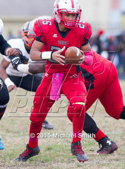 Thumbnail 3 in DuVal @ Suitland photogallery.