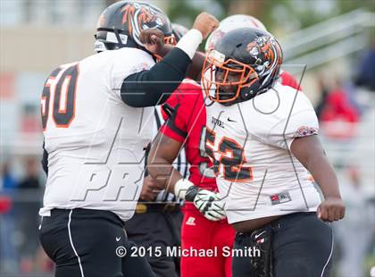 Thumbnail 1 in DuVal @ Suitland photogallery.