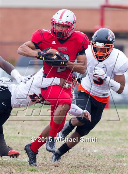 Thumbnail 1 in DuVal @ Suitland photogallery.