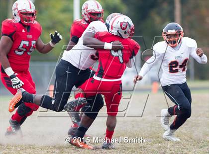 Thumbnail 2 in DuVal @ Suitland photogallery.