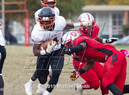 Thumbnail 3 in DuVal @ Suitland photogallery.