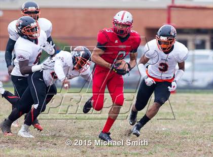 Thumbnail 3 in DuVal @ Suitland photogallery.