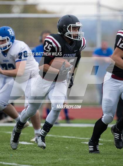 Thumbnail 3 in Horseheads @ Elmira/Southside (Section 4, Class AA, Semifinal) photogallery.