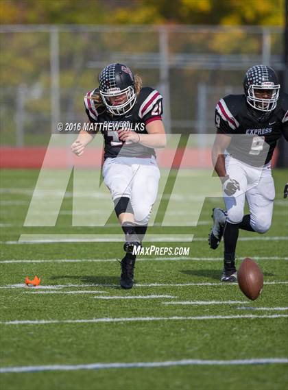 Thumbnail 3 in Horseheads @ Elmira/Southside (Section 4, Class AA, Semifinal) photogallery.