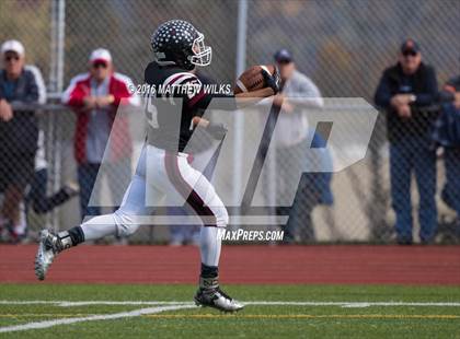 Thumbnail 2 in Horseheads @ Elmira/Southside (Section 4, Class AA, Semifinal) photogallery.