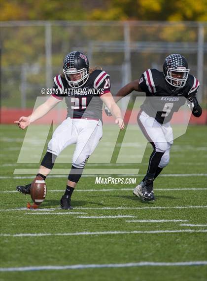 Thumbnail 2 in Horseheads @ Elmira/Southside (Section 4, Class AA, Semifinal) photogallery.