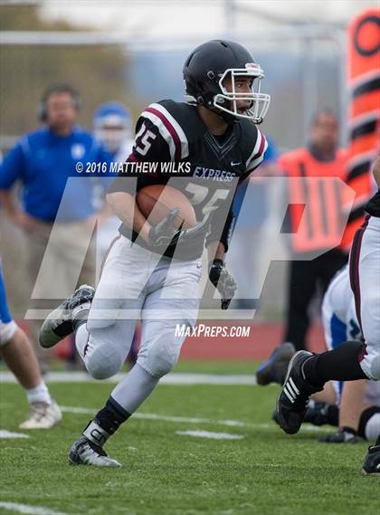 Thumbnail 1 in Horseheads @ Elmira/Southside (Section 4, Class AA, Semifinal) photogallery.