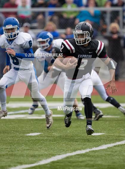 Thumbnail 3 in Horseheads @ Elmira/Southside (Section 4, Class AA, Semifinal) photogallery.