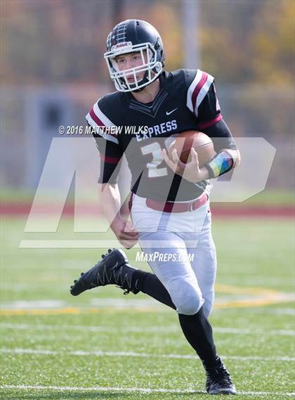 Thumbnail 3 in Horseheads @ Elmira/Southside (Section 4, Class AA, Semifinal) photogallery.