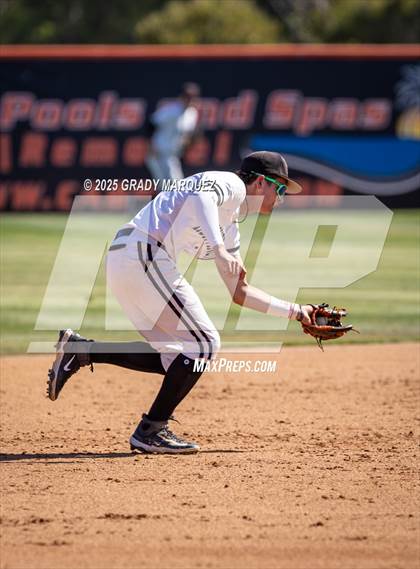 Thumbnail 1 in Huntington Beach vs Santa Margarita (CIF SS Division 1 Round 2) photogallery.