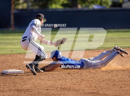 Thumbnail 1 in Huntington Beach vs Santa Margarita (CIF SS Division 1 Round 2) photogallery.