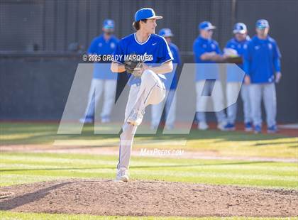 Thumbnail 1 in Huntington Beach vs Santa Margarita (CIF SS Division 1 Round 2) photogallery.