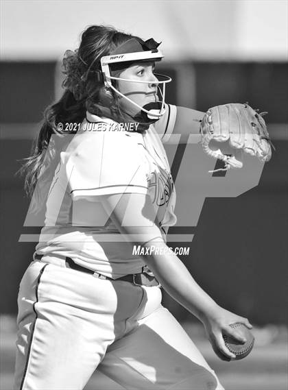 Thumbnail 3 in Cimarron-Memorial @ Bishop Gorman photogallery.
