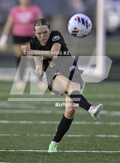 Thumbnail 3 in Tipton @ Lapel photogallery.